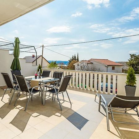 Apartmani Bregovec 马斯莱尼察 外观 照片