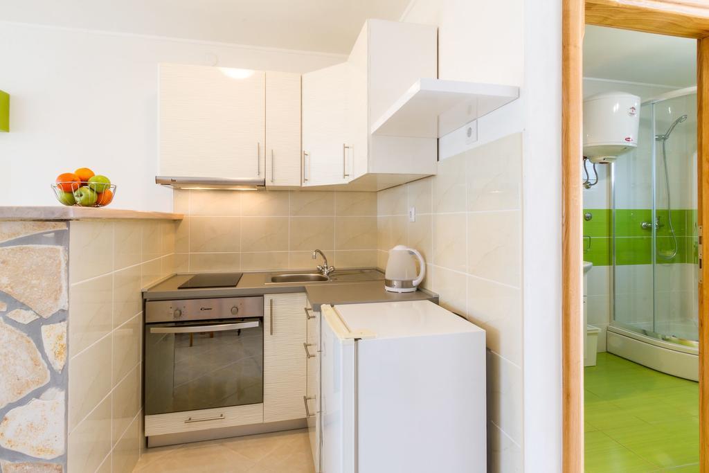 Apartmani Bregovec 马斯莱尼察 外观 照片